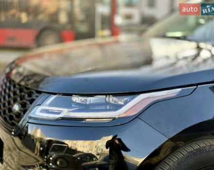 Черный Ленд Ровер Рендж Ровер Велар, объемом двигателя 2 л и пробегом 44 тыс. км за 59000 $, фото 11 на Automoto.ua