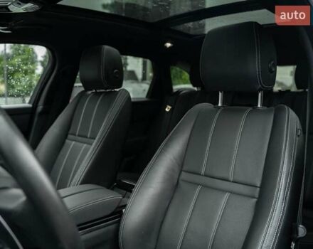 Чорний Ленд Ровер Рендж Ровер Велар, об'ємом двигуна 2 л та пробігом 44 тис. км за 57500 $, фото 35 на Automoto.ua