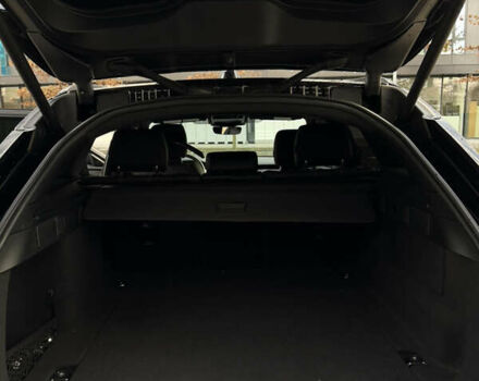 Чорний Ленд Ровер Рендж Ровер Велар, об'ємом двигуна 2 л та пробігом 24 тис. км за 54900 $, фото 16 на Automoto.ua