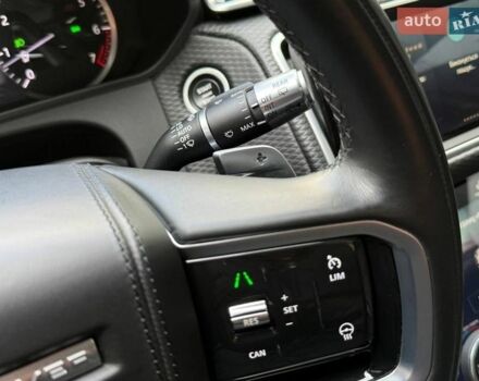 Чорний Ленд Ровер Рендж Ровер Велар, об'ємом двигуна 2 л та пробігом 98 тис. км за 56990 $, фото 23 на Automoto.ua