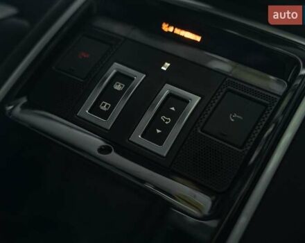 Чорний Ленд Ровер Рендж Ровер Велар, об'ємом двигуна 2 л та пробігом 44 тис. км за 57500 $, фото 50 на Automoto.ua