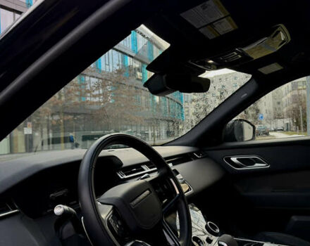 Чорний Ленд Ровер Рендж Ровер Велар, об'ємом двигуна 2 л та пробігом 24 тис. км за 54900 $, фото 12 на Automoto.ua