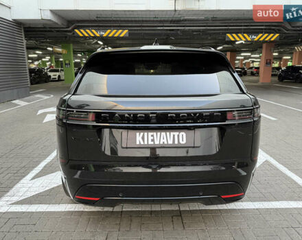Ленд Ровер Рендж Ровер Велар 2023 в Киеве на Automoto.ua Черный Ленд Ровер Рендж Ровер Велар, объемом двигателя 2 л и пробегом 20 тыс. км за 70000 $, фото 5 на Automoto.ua