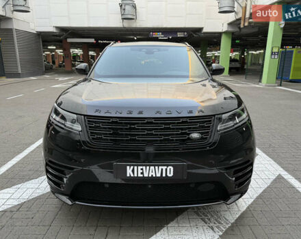 Ленд Ровер Рендж Ровер Велар 2023 в Киеве на Automoto.ua Черный Ленд Ровер Рендж Ровер Велар, объемом двигателя 2 л и пробегом 20 тыс. км за 70000 $, фото 1 на Automoto.ua