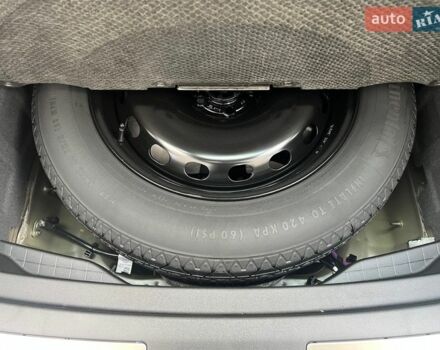 Черный Ленд Ровер Рендж Ровер Велар, объемом двигателя 3 л и пробегом 4 тыс. км за 90160 $, фото 32 на Automoto.ua