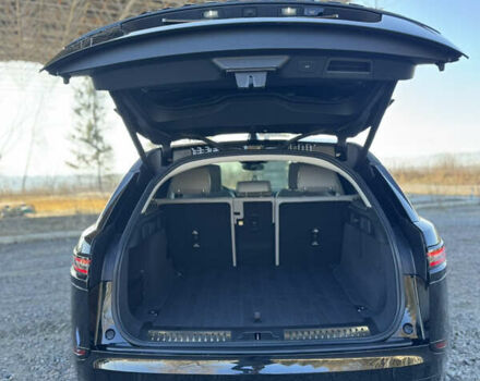 Чорний Ленд Ровер Рендж Ровер Велар, об'ємом двигуна 2 л та пробігом 15 тис. км за 75700 $, фото 31 на Automoto.ua