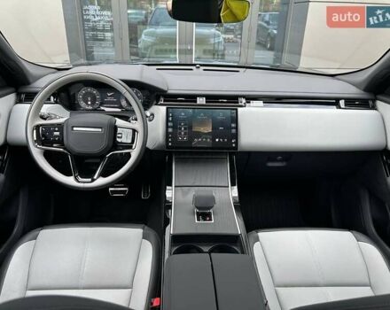 Ленд Ровер Рендж Ровер Велар 2025 в Киеве на Automoto.ua Черный Ленд Ровер Рендж Ровер Велар, объемом двигателя 3 л и пробегом 2 тыс. км за 91643 $, фото 28 на Automoto.ua
