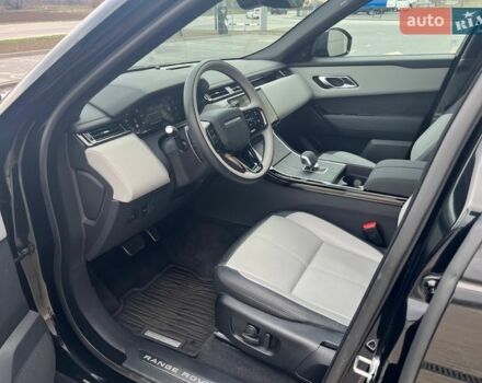 Черный Ленд Ровер Рендж Ровер Велар, объемом двигателя 3 л и пробегом 4 тыс. км за 90160 $, фото 8 на Automoto.ua