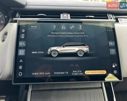 Ленд Ровер Рендж Ровер Велар 2025 в Киеве на Automoto.ua Черный Ленд Ровер Рендж Ровер Велар, объемом двигателя 3 л и пробегом 2 тыс. км за 91643 $, фото 25 на Automoto.ua