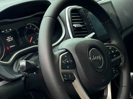 Черный Ленд Ровер Рендж Ровер Велар, объемом двигателя 2 л и пробегом 87 тыс. км за 33000 $, фото 1 на Automoto.ua