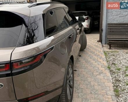 Коричневий Ленд Ровер Рендж Ровер Велар, об'ємом двигуна 3 л та пробігом 64 тис. км за 48000 $, фото 4 на Automoto.ua