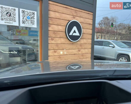 Коричневий Ленд Ровер Рендж Ровер Велар, об'ємом двигуна 3 л та пробігом 87 тис. км за 39900 $, фото 21 на Automoto.ua