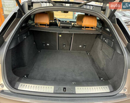 Коричневий Ленд Ровер Рендж Ровер Велар, об'ємом двигуна 3 л та пробігом 87 тис. км за 39900 $, фото 30 на Automoto.ua