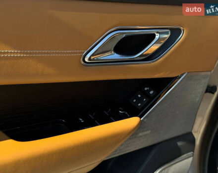 Коричневый Ленд Ровер Рендж Ровер Велар, объемом двигателя 3 л и пробегом 84 тыс. км за 39900 $, фото 15 на Automoto.ua