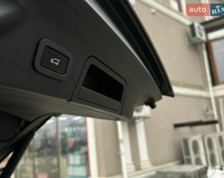 Коричневый Ленд Ровер Рендж Ровер Велар, объемом двигателя 2 л и пробегом 124 тыс. км за 39999 $, фото 32 на Automoto.ua