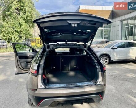 Ленд Ровер Рендж Ровер Велар 2020 в Киеве на Automoto.ua Коричневый Ленд Ровер Рендж Ровер Велар, объемом двигателя 2 л и пробегом 116 тыс. км за 44500 $, фото 31 на Automoto.ua