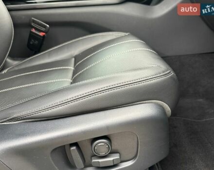 Коричневый Ленд Ровер Рендж Ровер Велар, объемом двигателя 2 л и пробегом 124 тыс. км за 39999 $, фото 41 на Automoto.ua