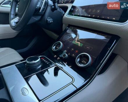 Коричневий Ленд Ровер Рендж Ровер Велар, об'ємом двигуна 2 л та пробігом 70 тис. км за 38900 $, фото 6 на Automoto.ua