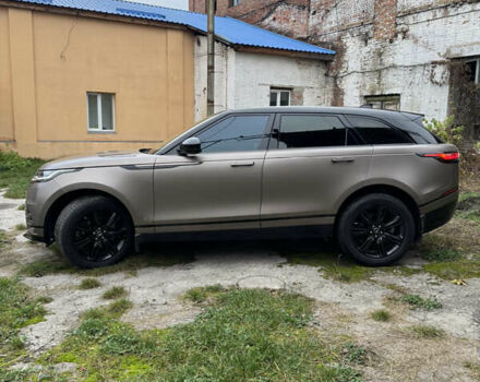 Коричневый Ленд Ровер Рендж Ровер Велар, объемом двигателя 2 л и пробегом 70 тыс. км за 40000 $, фото 3 на Automoto.ua
