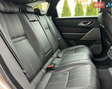 Коричневый Ленд Ровер Рендж Ровер Велар, объемом двигателя 2 л и пробегом 124 тыс. км за 39999 $, фото 36 на Automoto.ua