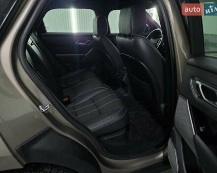 Коричневий Ленд Ровер Рендж Ровер Велар, об'ємом двигуна 2 л та пробігом 123 тис. км за 41500 $, фото 6 на Automoto.ua