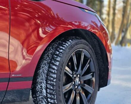 Червоний Ленд Ровер Рендж Ровер Велар, об'ємом двигуна 2 л та пробігом 87 тис. км за 35700 $, фото 19 на Automoto.ua