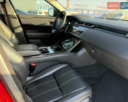 Червоний Ленд Ровер Рендж Ровер Велар, об'ємом двигуна 2 л та пробігом 220 тис. км за 22500 $, фото 41 на Automoto.ua