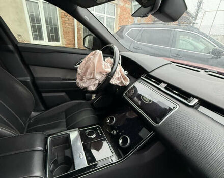 Красный Ленд Ровер Рендж Ровер Велар, объемом двигателя 2 л и пробегом 75 тыс. км за 22500 $, фото 8 на Automoto.ua