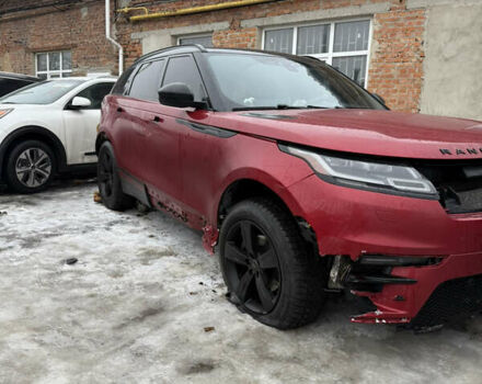 Красный Ленд Ровер Рендж Ровер Велар, объемом двигателя 2 л и пробегом 75 тыс. км за 22500 $, фото 2 на Automoto.ua