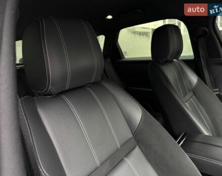 Червоний Ленд Ровер Рендж Ровер Велар, об'ємом двигуна 2 л та пробігом 112 тис. км за 41000 $, фото 32 на Automoto.ua