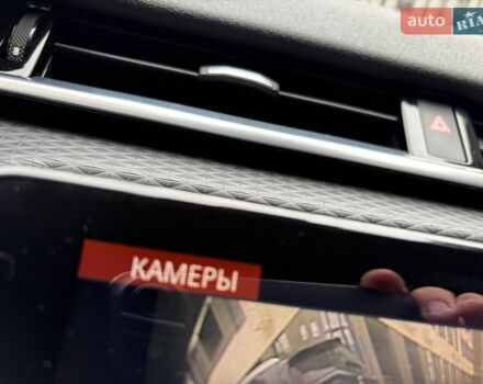 Червоний Ленд Ровер Рендж Ровер Велар, об'ємом двигуна 2 л та пробігом 112 тис. км за 41000 $, фото 25 на Automoto.ua