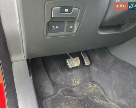 Красный Ленд Ровер Рендж Ровер Велар, объемом двигателя 2 л и пробегом 125 тыс. км за 35000 $, фото 23 на Automoto.ua