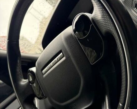 Червоний Ленд Ровер Рендж Ровер Велар, об'ємом двигуна 2 л та пробігом 112 тис. км за 41000 $, фото 33 на Automoto.ua