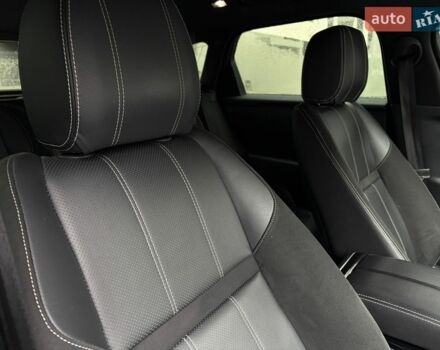 Червоний Ленд Ровер Рендж Ровер Велар, об'ємом двигуна 2 л та пробігом 112 тис. км за 41000 $, фото 29 на Automoto.ua