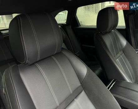 Червоний Ленд Ровер Рендж Ровер Велар, об'ємом двигуна 2 л та пробігом 112 тис. км за 41000 $, фото 30 на Automoto.ua