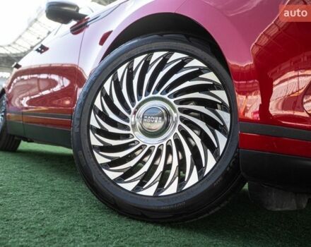 Червоний Ленд Ровер Рендж Ровер Велар, об'ємом двигуна 2 л та пробігом 82 тис. км за 38900 $, фото 11 на Automoto.ua