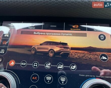 Червоний Ленд Ровер Рендж Ровер Велар, об'ємом двигуна 2 л та пробігом 112 тис. км за 41000 $, фото 23 на Automoto.ua