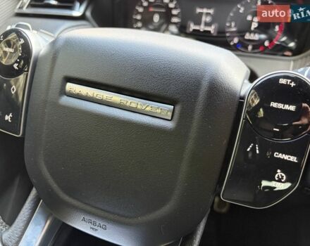 Червоний Ленд Ровер Рендж Ровер Велар, об'ємом двигуна 2 л та пробігом 111 тис. км за 44200 $, фото 45 на Automoto.ua