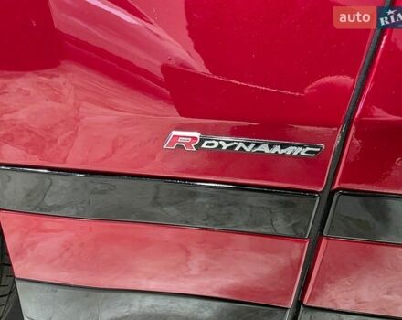 Червоний Ленд Ровер Рендж Ровер Велар, об'ємом двигуна 2 л та пробігом 176 тис. км за 32500 $, фото 69 на Automoto.ua