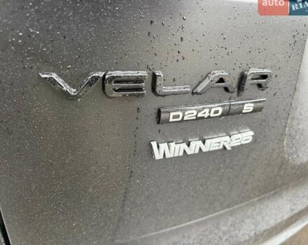 Червоний Ленд Ровер Рендж Ровер Велар, об'ємом двигуна 2 л та пробігом 112 тис. км за 41000 $, фото 5 на Automoto.ua