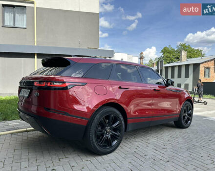 Червоний Ленд Ровер Рендж Ровер Велар, об'ємом двигуна 2 л та пробігом 100 тис. км за 31700 $, фото 9 на Automoto.ua