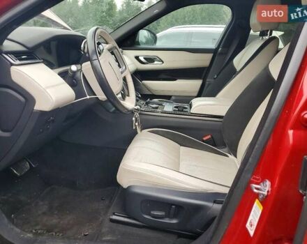 Красный Ленд Ровер Рендж Ровер Велар, объемом двигателя 2 л и пробегом 140 тыс. км за 10900 $, фото 7 на Automoto.ua