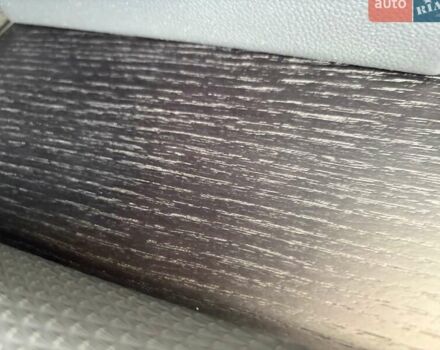 Червоний Ленд Ровер Рендж Ровер Велар, об'ємом двигуна 2 л та пробігом 111 тис. км за 44200 $, фото 4 на Automoto.ua