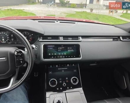 Красный Ленд Ровер Рендж Ровер Велар, объемом двигателя 2 л и пробегом 125 тыс. км за 35000 $, фото 30 на Automoto.ua