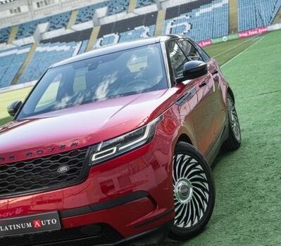 Червоний Ленд Ровер Рендж Ровер Велар, об'ємом двигуна 2 л та пробігом 82 тис. км за 38900 $, фото 6 на Automoto.ua