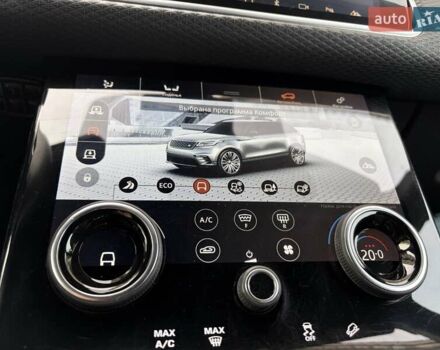 Червоний Ленд Ровер Рендж Ровер Велар, об'ємом двигуна 2 л та пробігом 99 тис. км за 43222 $, фото 37 на Automoto.ua