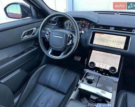 Червоний Ленд Ровер Рендж Ровер Велар, об'ємом двигуна 2 л та пробігом 97 тис. км за 35500 $, фото 23 на Automoto.ua