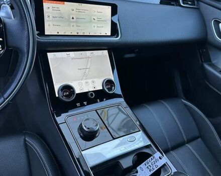 Червоний Ленд Ровер Рендж Ровер Велар, об'ємом двигуна 2 л та пробігом 97 тис. км за 35500 $, фото 17 на Automoto.ua