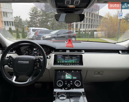 Червоний Ленд Ровер Рендж Ровер Велар, об'ємом двигуна 2 л та пробігом 145 тис. км за 30999 $, фото 12 на Automoto.ua