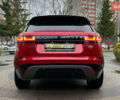 Червоний Ленд Ровер Рендж Ровер Велар, об'ємом двигуна 2 л та пробігом 91 тис. км за 30750 $, фото 5 на Automoto.ua